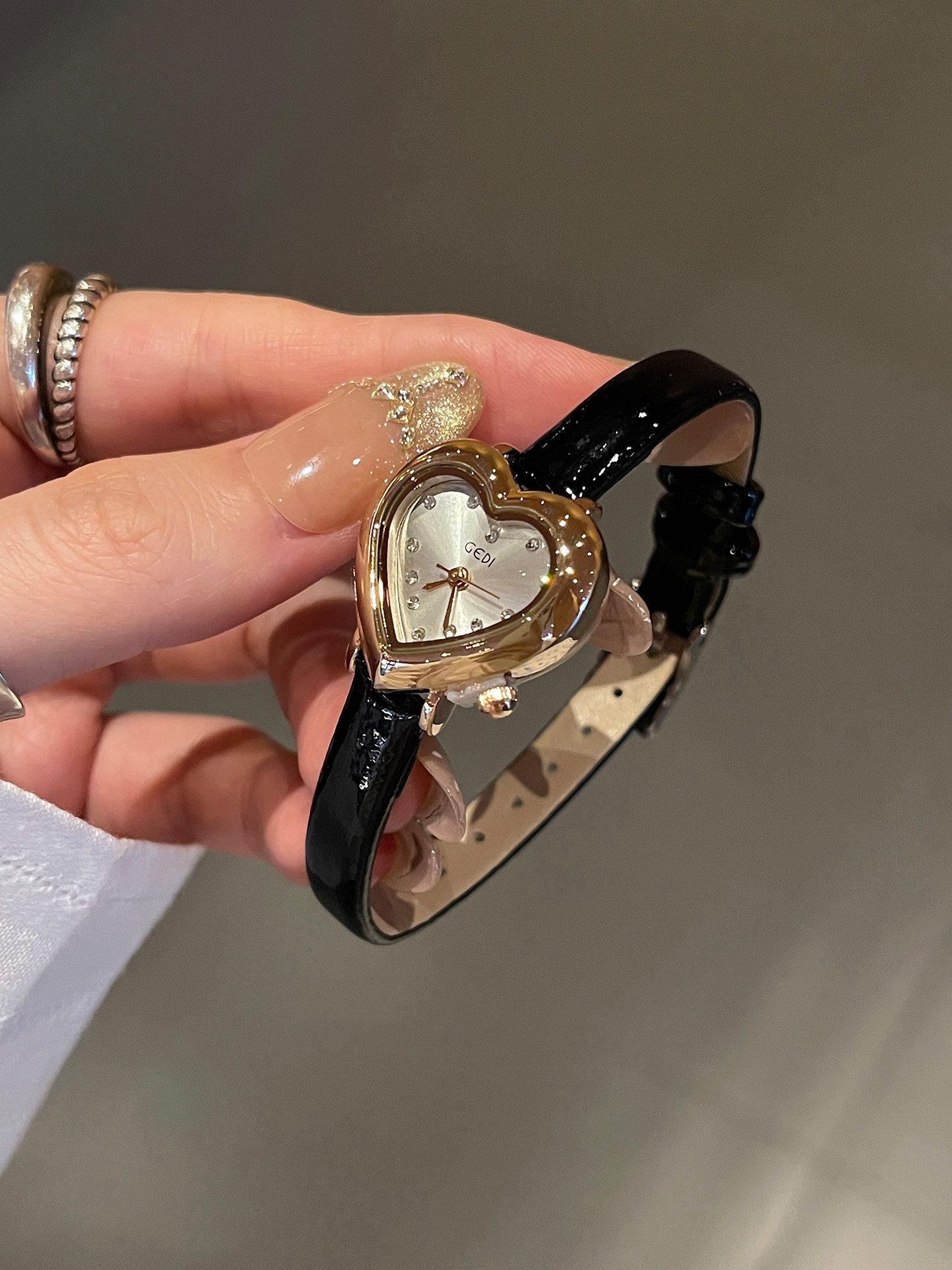Quiet Luxury Watch - Light Luxury Compact Watch for Women