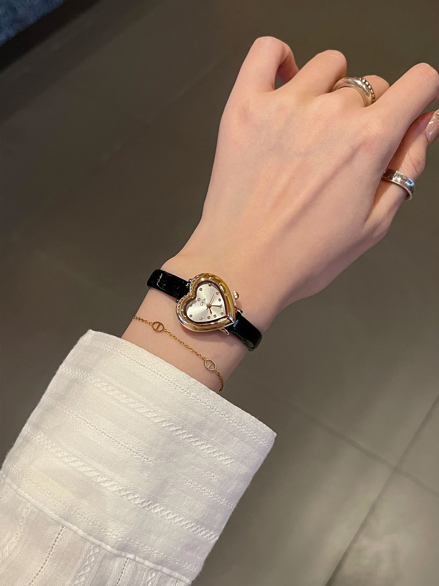 Light Luxury Compact Watch for - Quiet Luxury Watch avaliação e preço