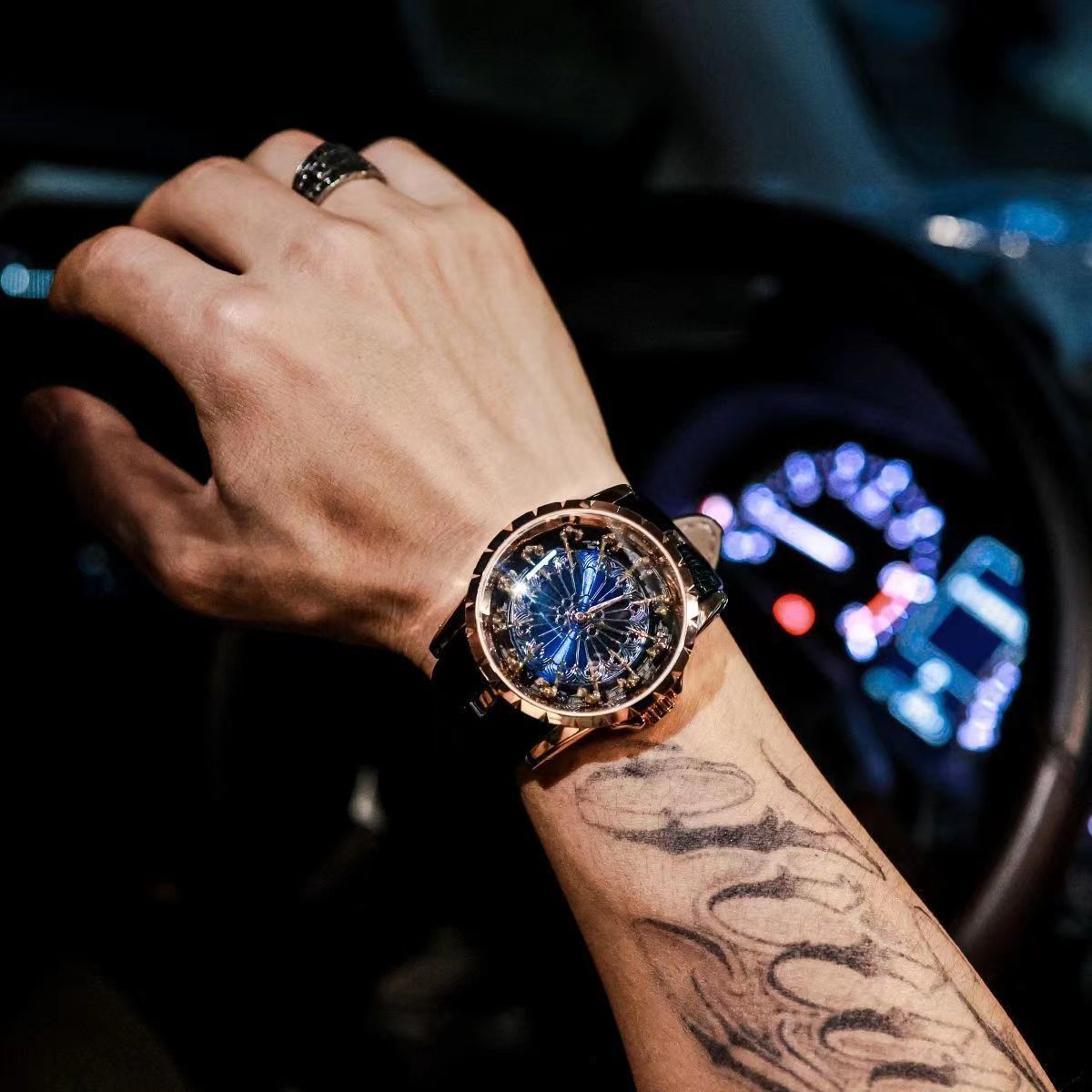 Luxurious and Elegant Men's Wa - Zodiac Luxury Watch avaliação e preço
