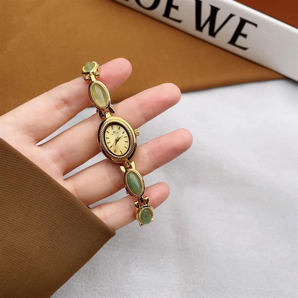Women's Gold Watch Vintage Bro - Quiet Luxury Watch avaliação e preço