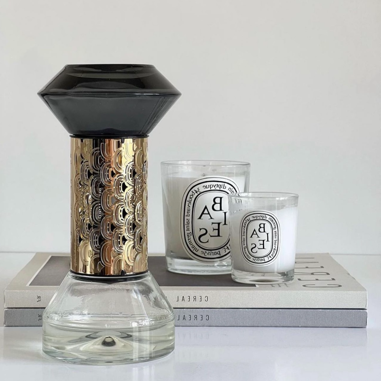 Diptyques Hourglass Diffuser B - Table Watch Luxury avaliação e preço