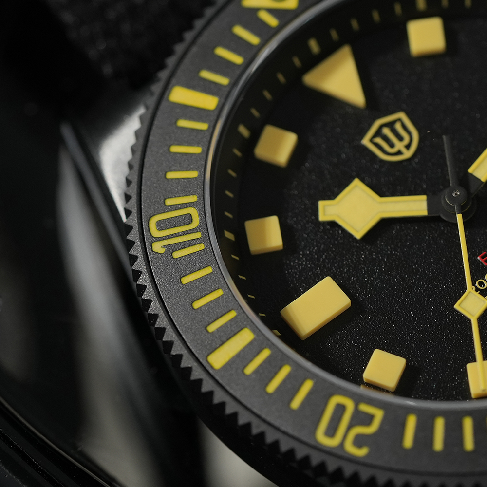 Watchdives EXD Quartz Watches  - Titanium Sport Watch avaliação e preço